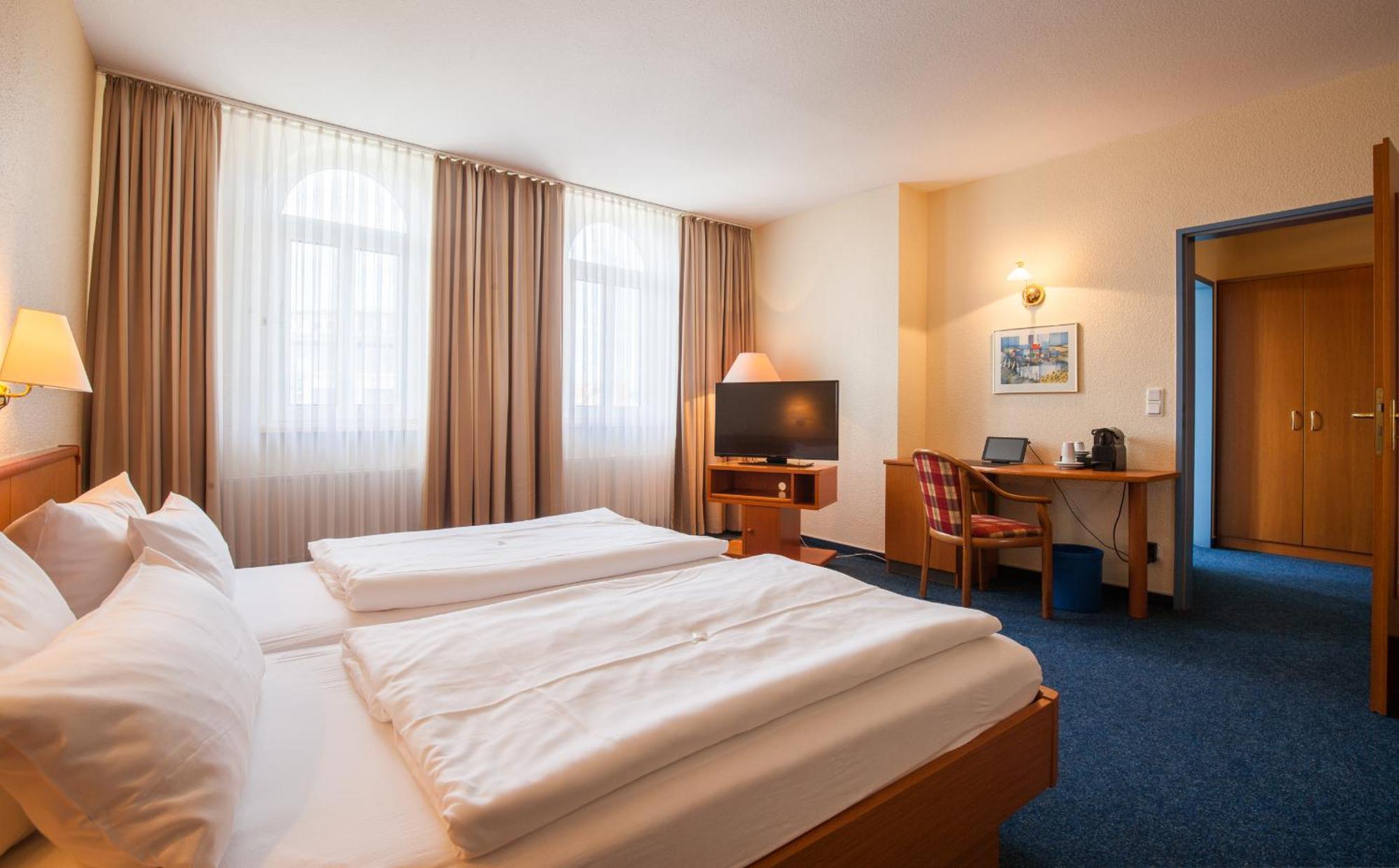 Sure Hotel By Best Western Wilhelmshaven City Вільгельмсгафен Екстер'єр фото